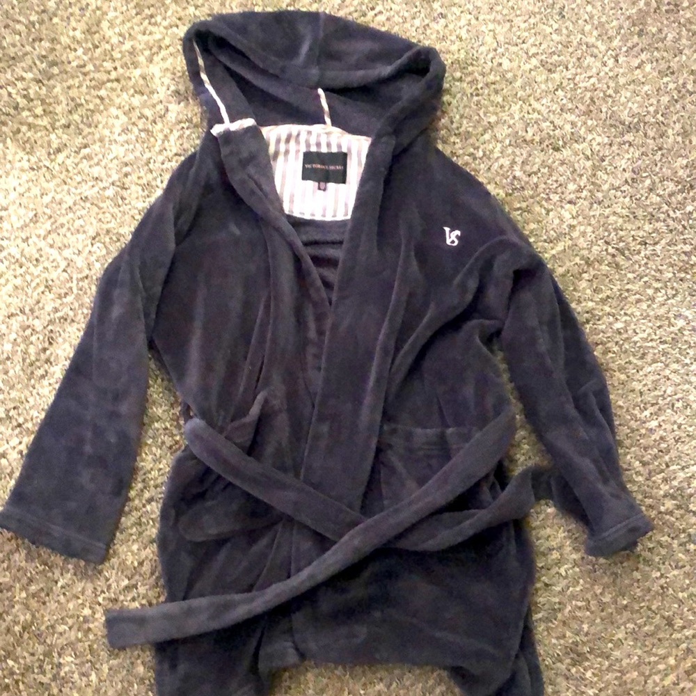 Victoria’s Secret Plush Robe gray